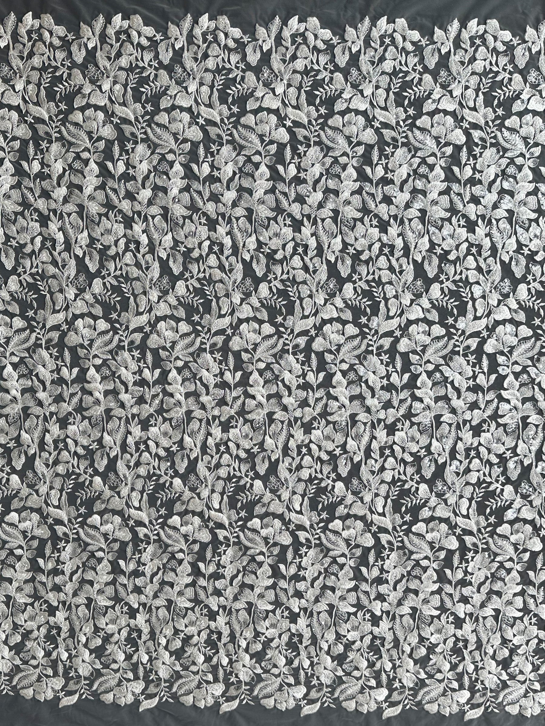 Elfenbeinfarbene Perlenstickerei-Spitze - Cheney