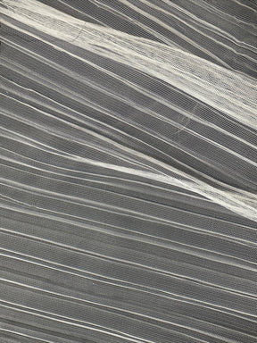 Elfenbeinfarbener, plissierter Polyester-Organza - Flirtation (CF)