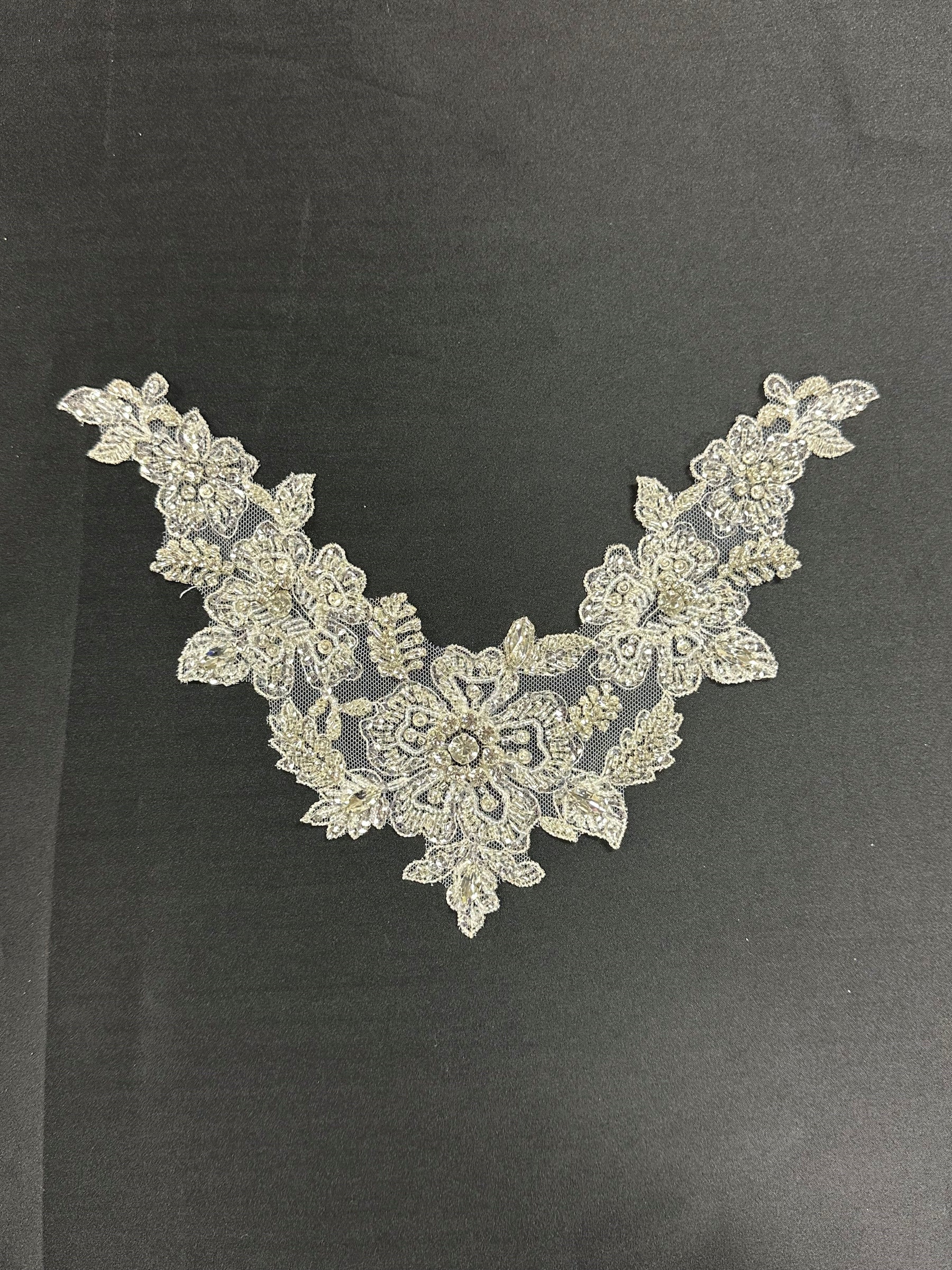 Kristallstickerei - Gib (CF AP 2387)