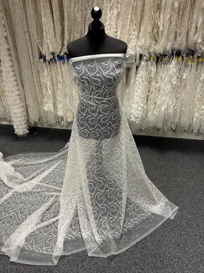 Elfenbeinfarbene Raschelspitze - Senorita 