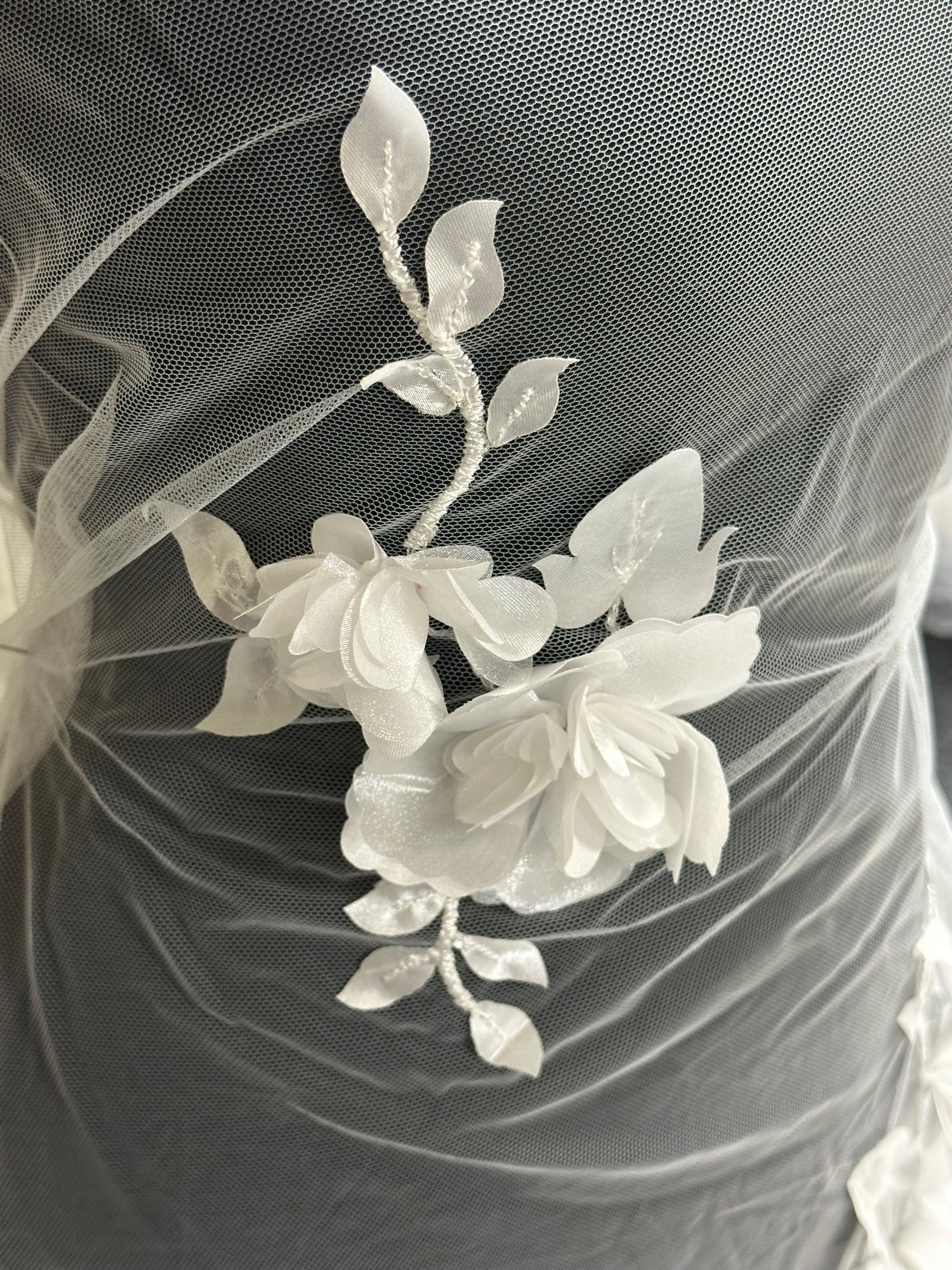 Ivory 3D Flower Lace - Helzel