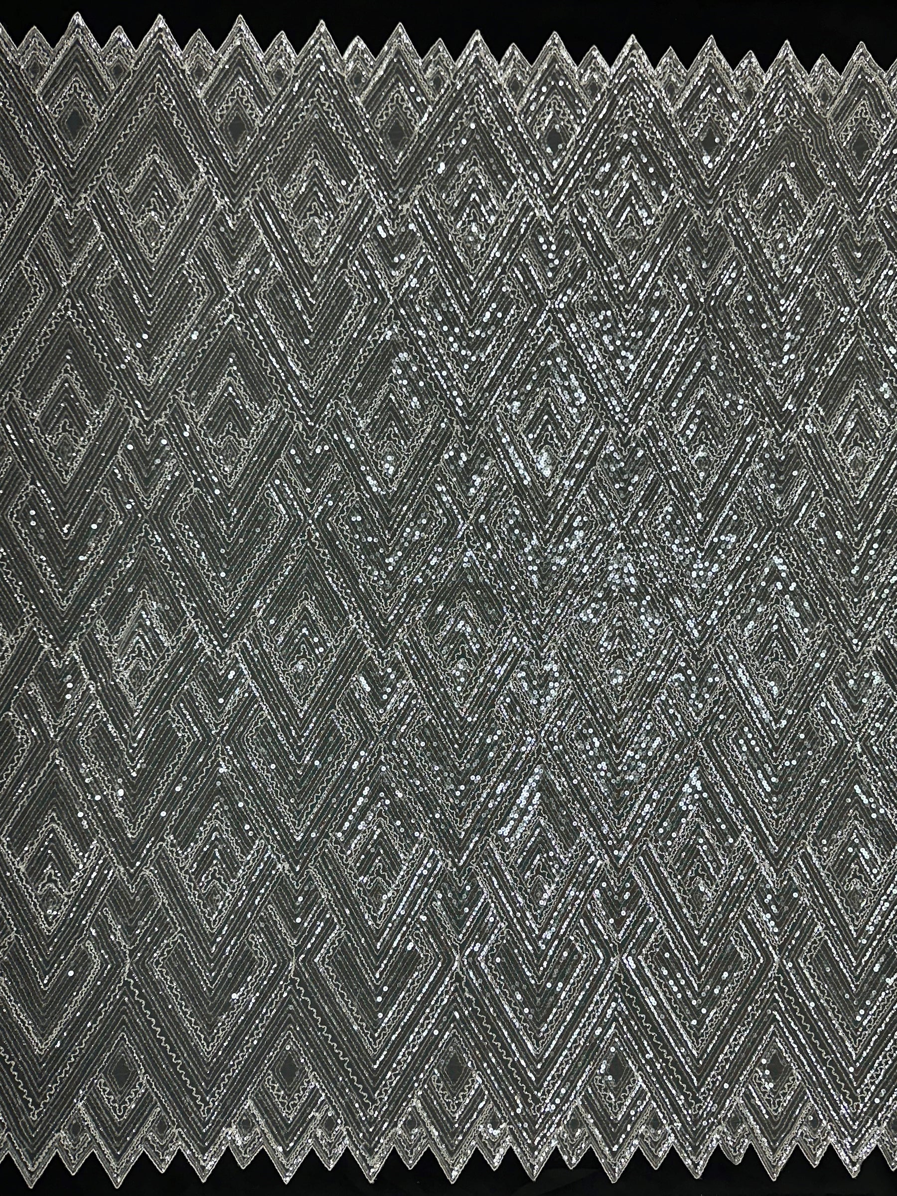 Elfenbeinfarbener Paillettentüll – Angola