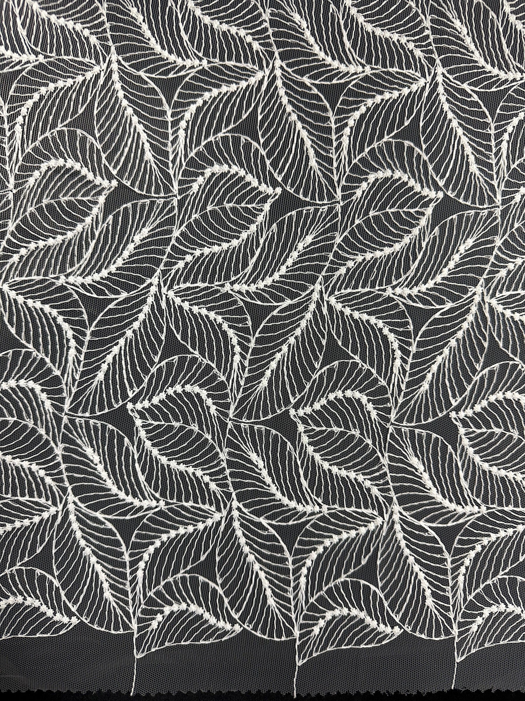 Elfenbeinfarbene Raschelspitze - Sandra (CF)