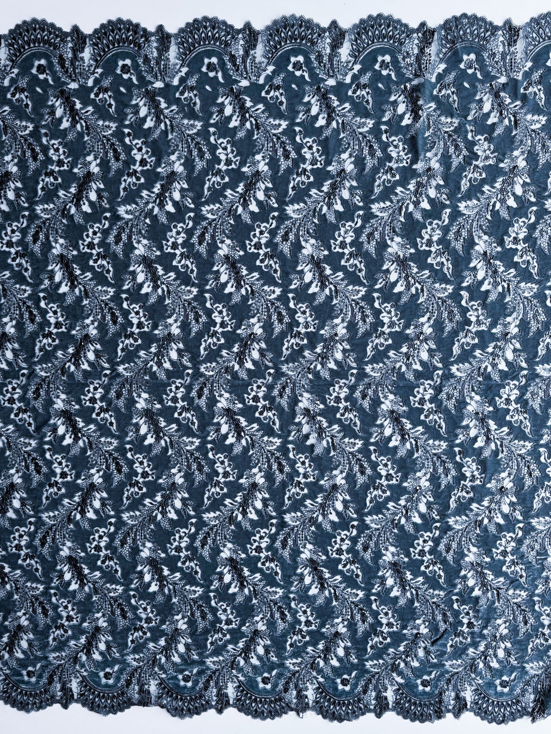 Türkisfarbene 3D-Samtspitze - EB3023
