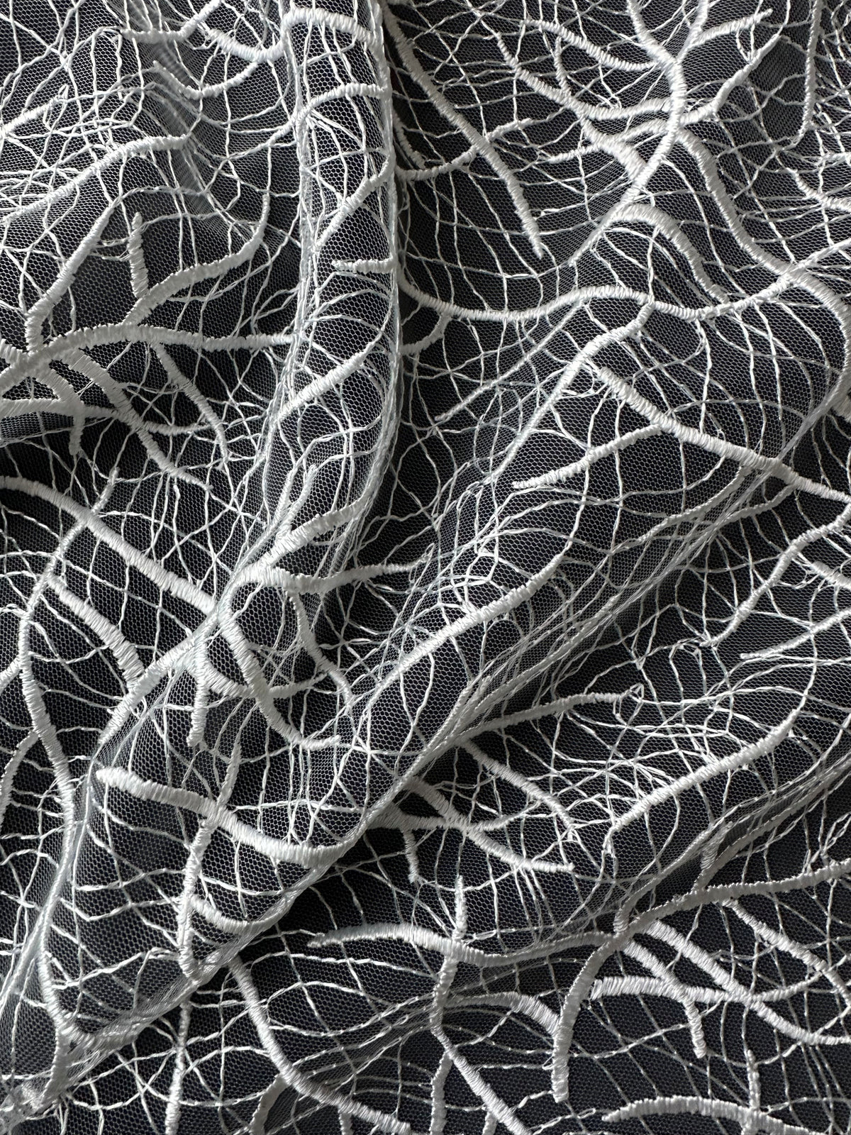 Elfenbeinfarbene, moderne florale Spitze - EB5012