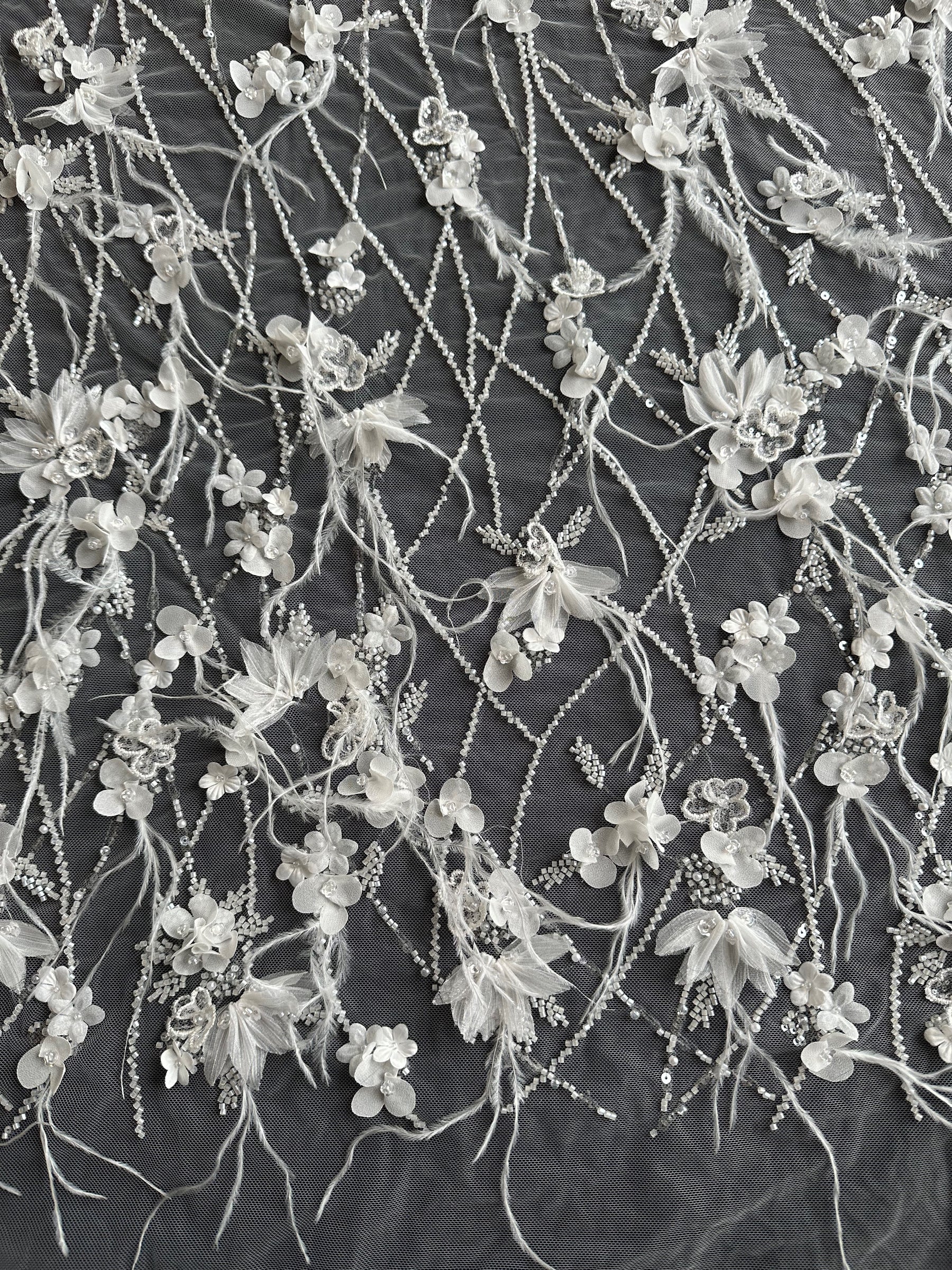 Ivory Feather Lace - Zuly