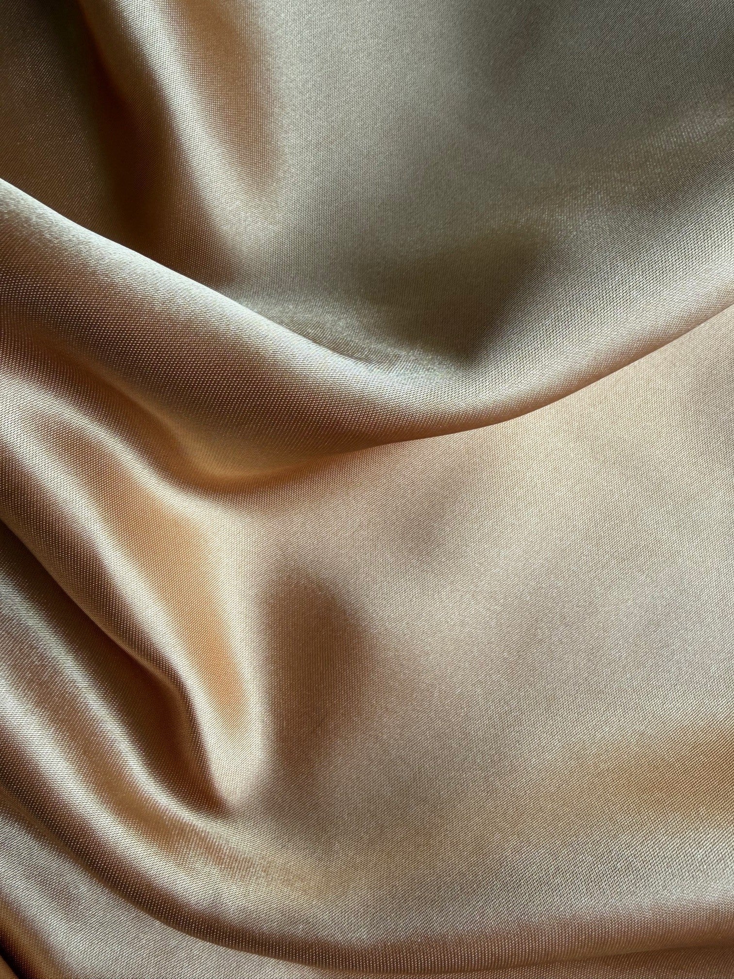 Goldener Polyestersatin - Flamenco (CF)