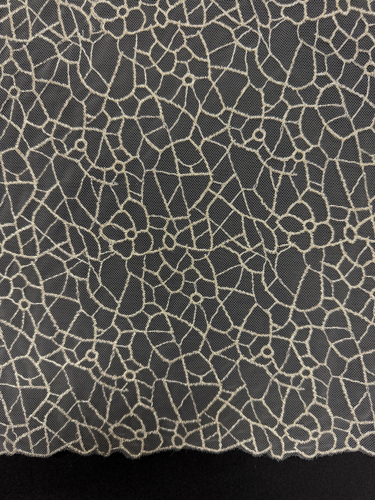 Goldstickerei-Spitze - EB5023