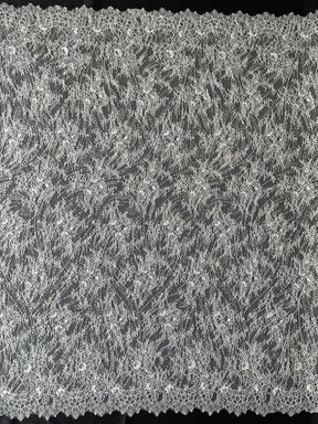 Elfenbeinfarbene Kordel- und Paillettenspitze - Cappie