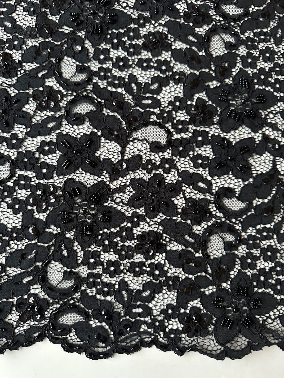 Schwarze Perlen- und Kordelspitze - Annabel (CF)