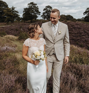 Elfenbeinfarbene bestickte Spitze – Monique 