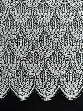 Elfenbeinfarbene Chantilly-Spitze - Bentley