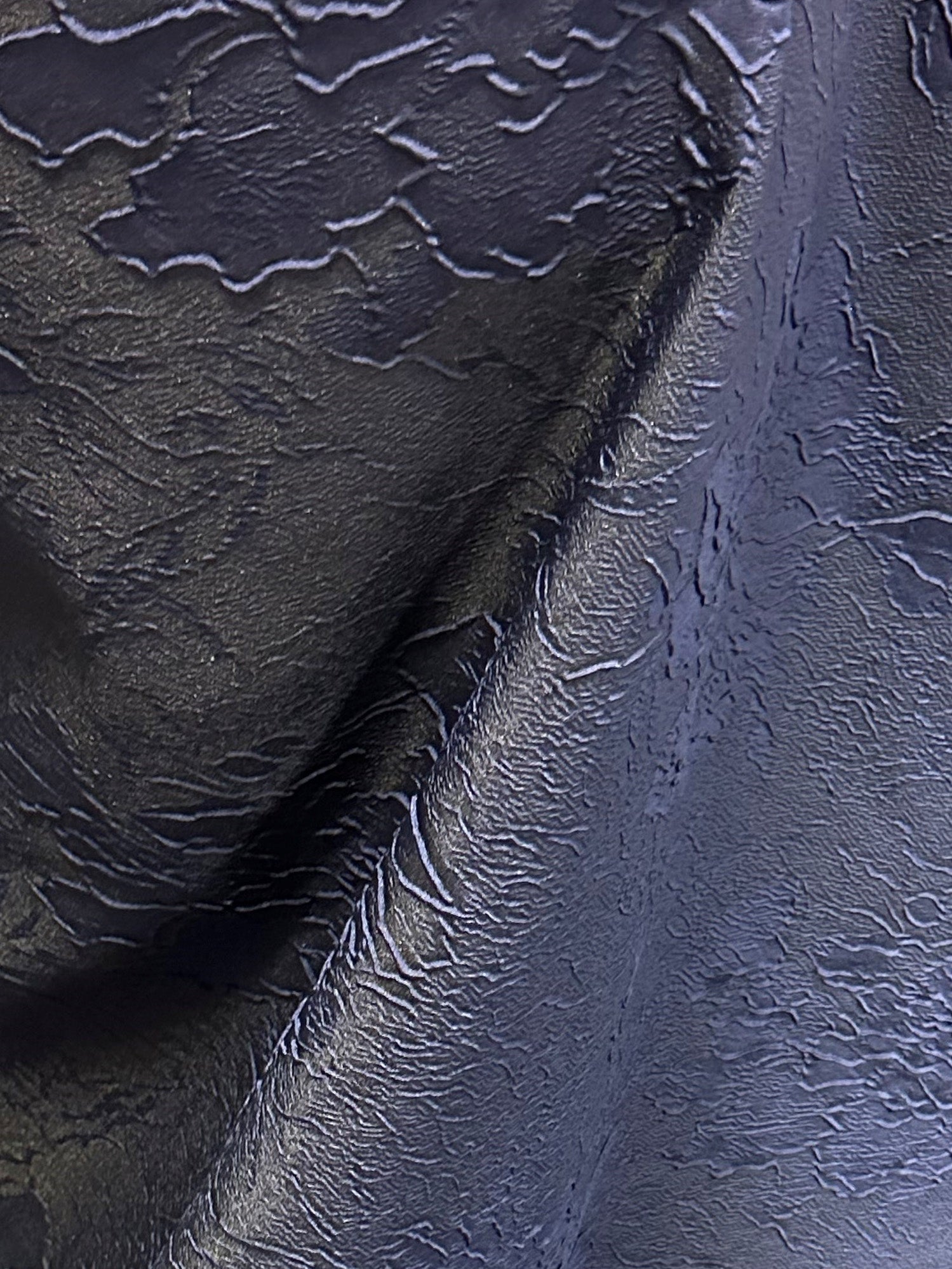 Marineblauer Cloqué-Jacquard – Ergebnis