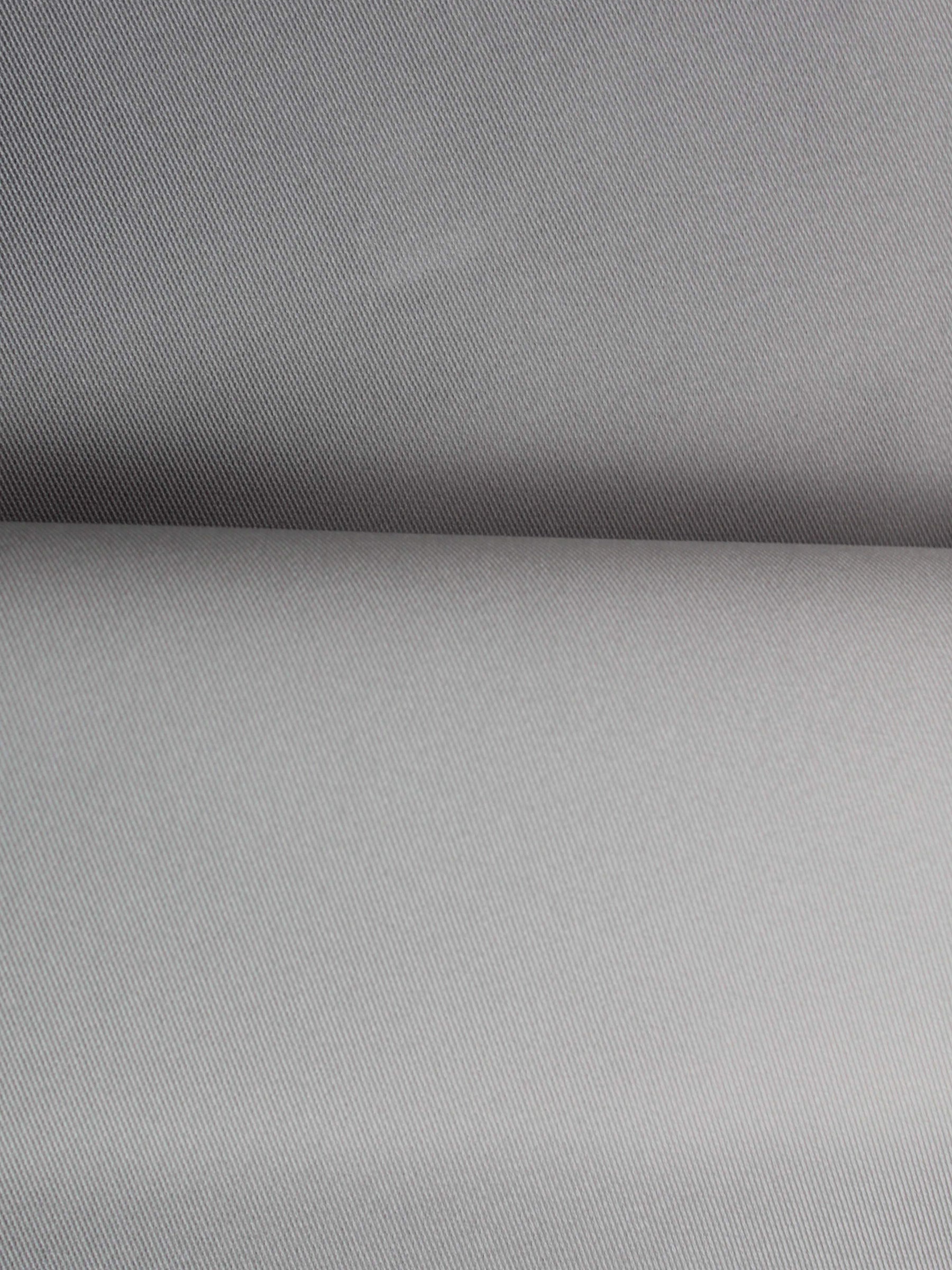 Hellelfenbeinfarbene Seidenmischung Mikado - P596