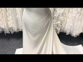 Elfenbeinfarbener Duchess Satin - P47