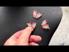 Schmetterlingsapplikation in gebranntem Orange - M1