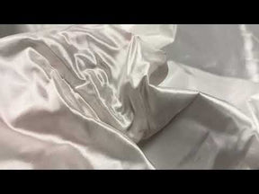 Elfenbeinfarbener Polyester-Taft - P600