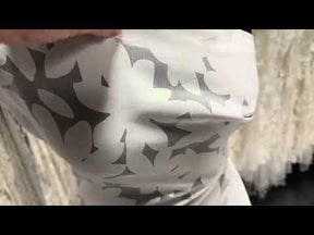 Elfenbeinfarbener Ausbrenner-Druck – Tresor