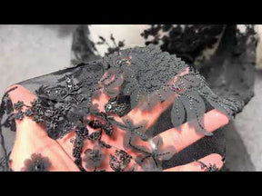 Schwarze Pailletten-Blumenspitze - EB3018