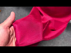 Weinrotes Dupion mit Polyester-Satin-Rückseite – Klarheit (P967)
