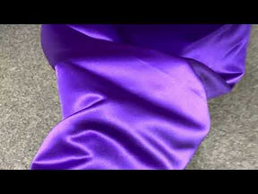 Violetter Polyestersatin – Classique (CF)