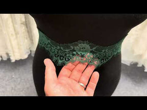 Hunter Green Lace Trim - EF4010