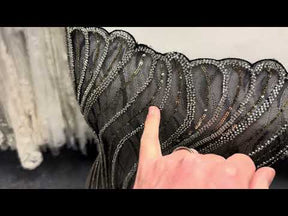 Schwarz und goldverziert - EB1064