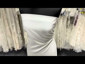 Leichter Porzellan-Polyester-Satin – Gegenüberstellung