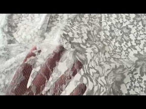 Silbermetallic Chantilly-Spitze - P184