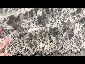Ivory Leavers Lace - P736