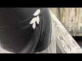 Elfenbeinfarbene bestickte Spitze - Ferris