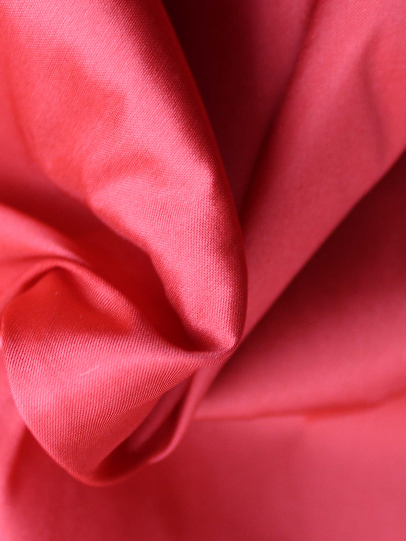 Roter Polyestertaft - P75