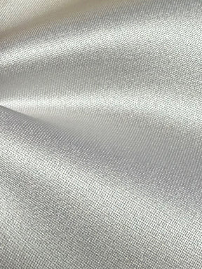 Silberner Polyestersatin - Kanada