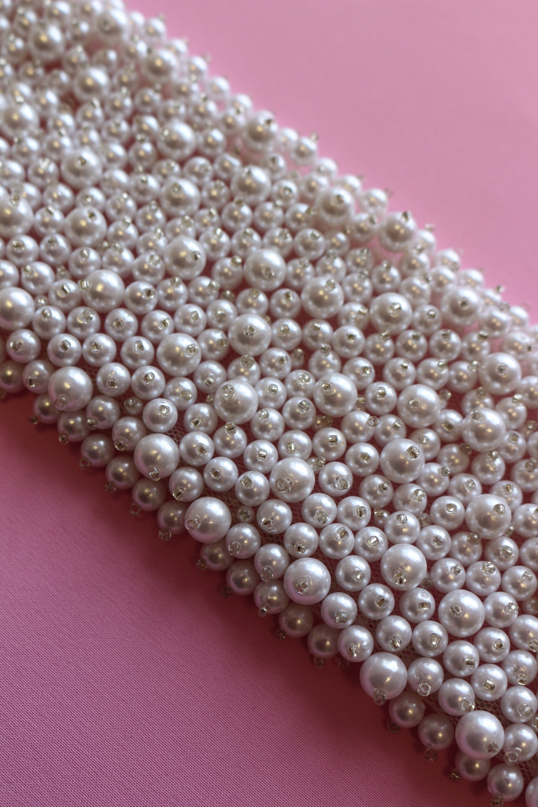 Perlenbesatz für Kleider – Gloria