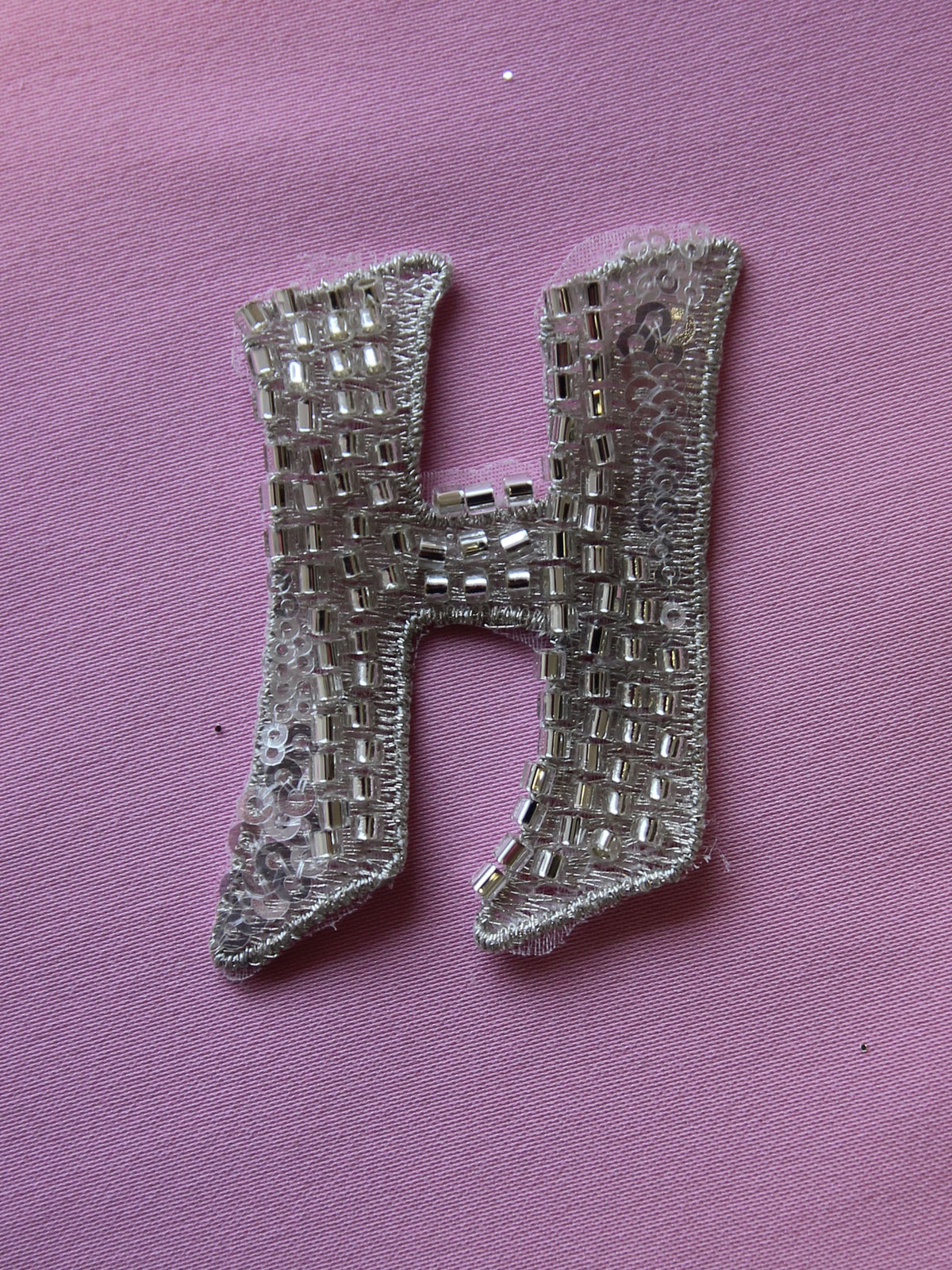 Perlenbuchstabe H