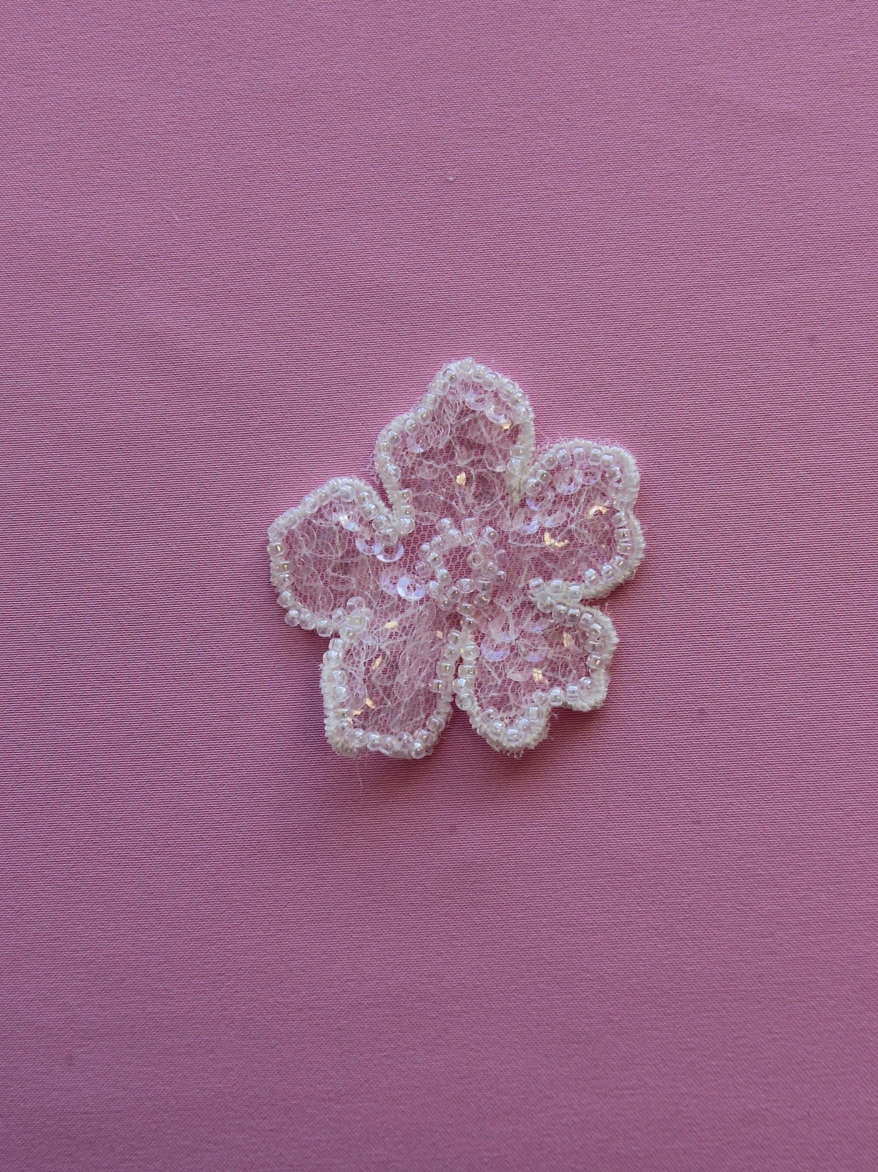 Elfenbeinfarbene Perlenblume – Balsam (Beutel mit 10 Stück)